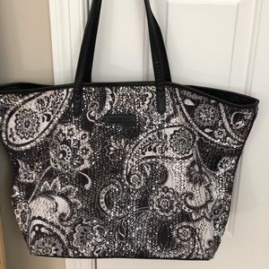 Vera Bradley sequence tote.